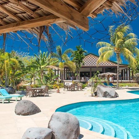 Amoa Resort Tuasivi Exterior foto