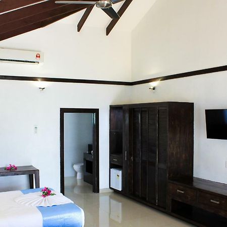 Amoa Resort Tuasivi Exterior foto